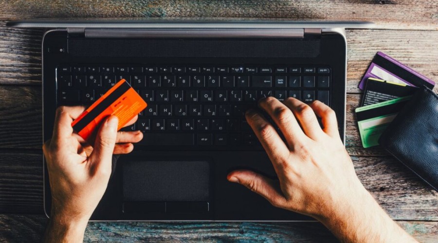 Россияне опасаются онлайн-платежей в сети Internet
